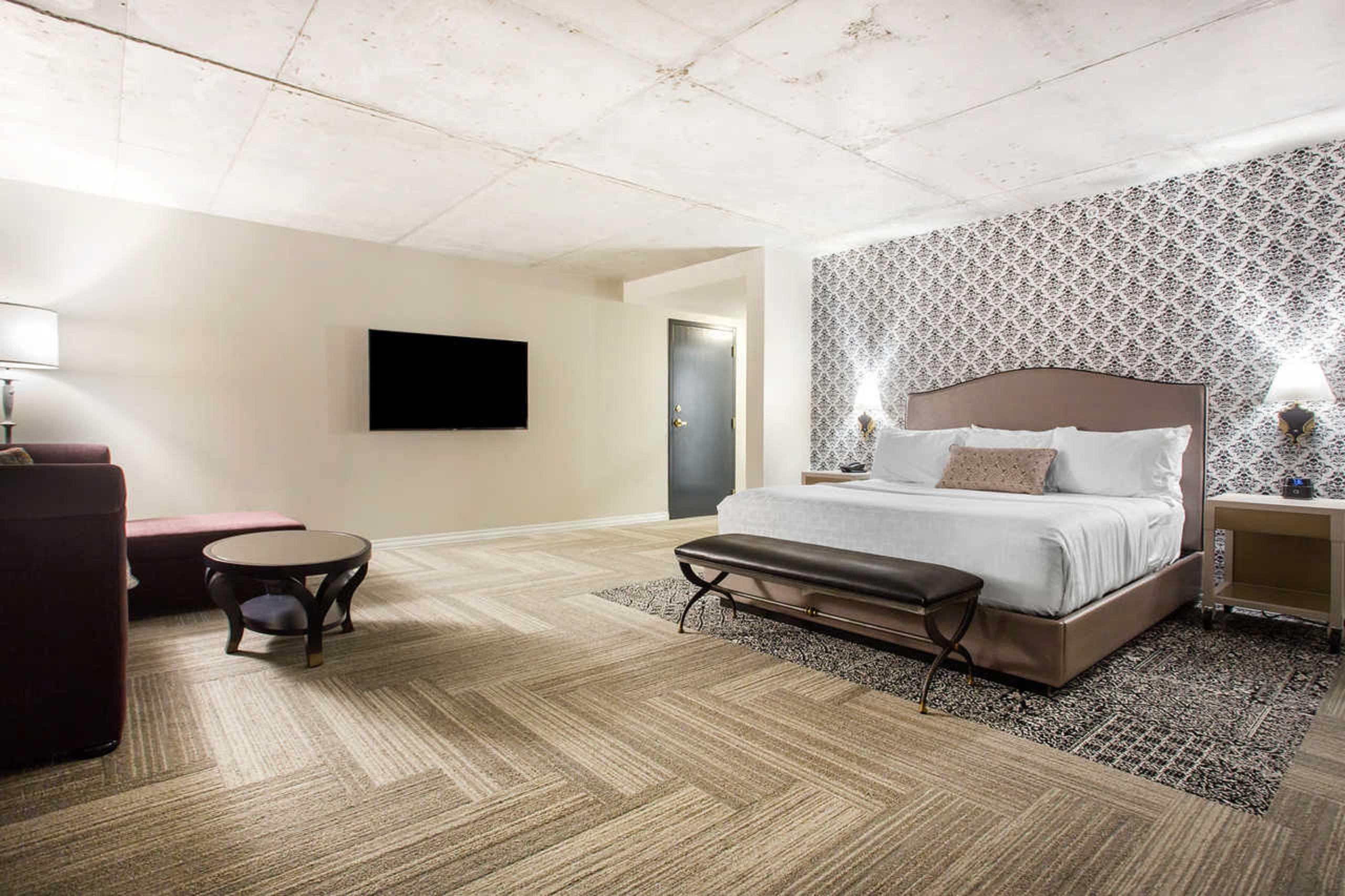Cambria Hotel New Orleans Downtown Warehouse District Exterior photo